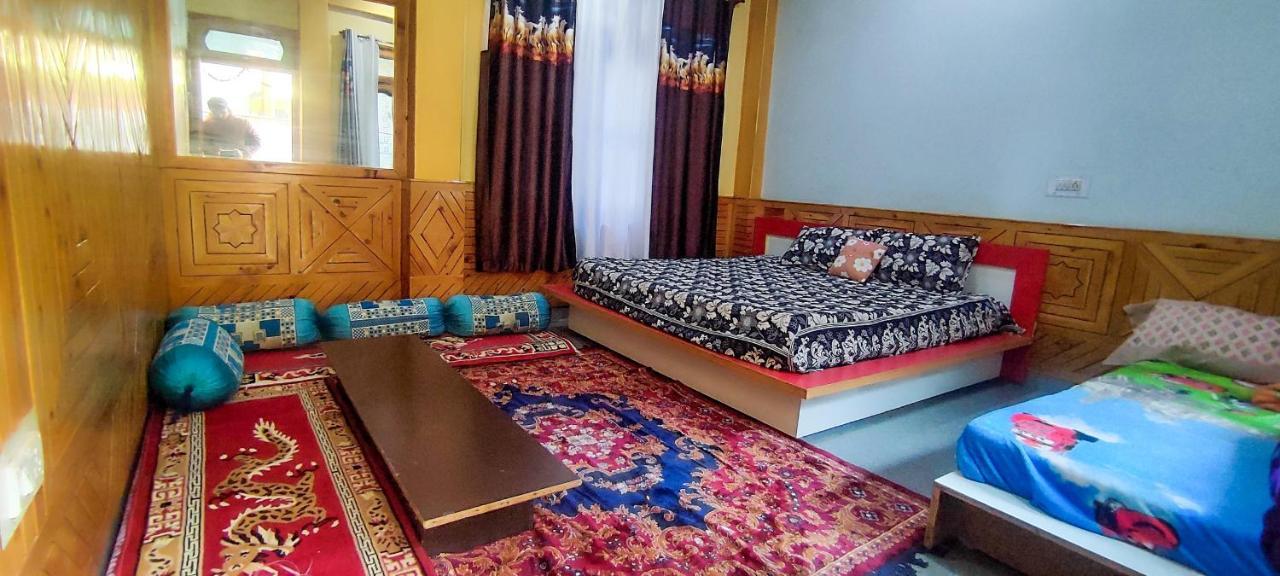 Little Hamlet Choj Apartment Kasol Bagian luar foto