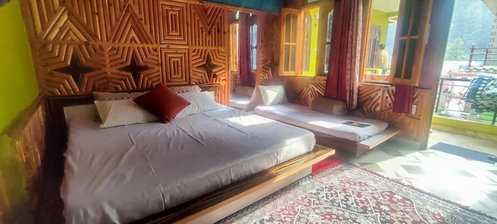Little Hamlet Choj Apartment Kasol Bagian luar foto