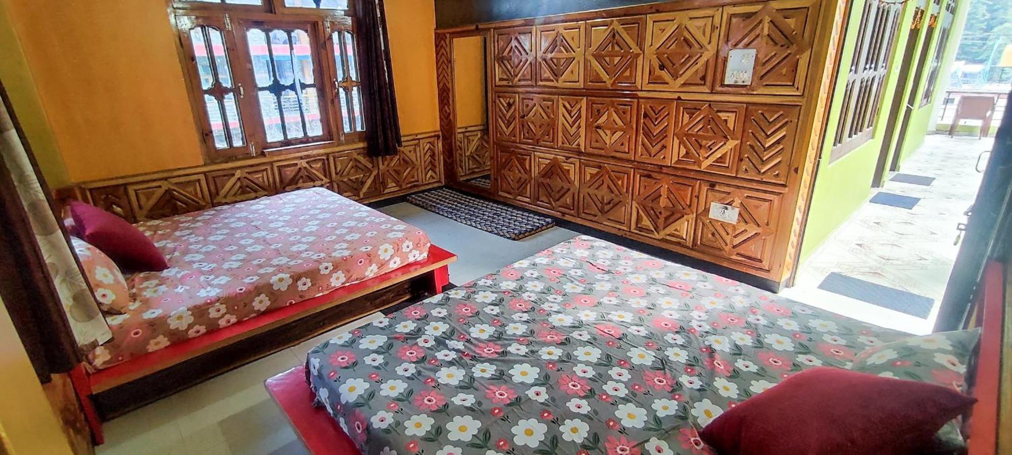 Little Hamlet Choj Apartment Kasol Bagian luar foto